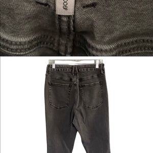 Good American Good Curve Yoke Skinny Jeans Black size 12